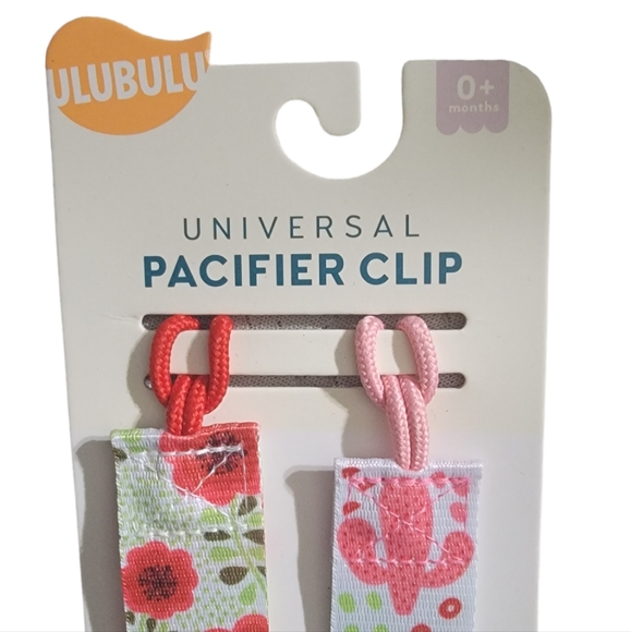 Ulubulu Pacifier Clips, 2 Pack - Picture 3 of 5